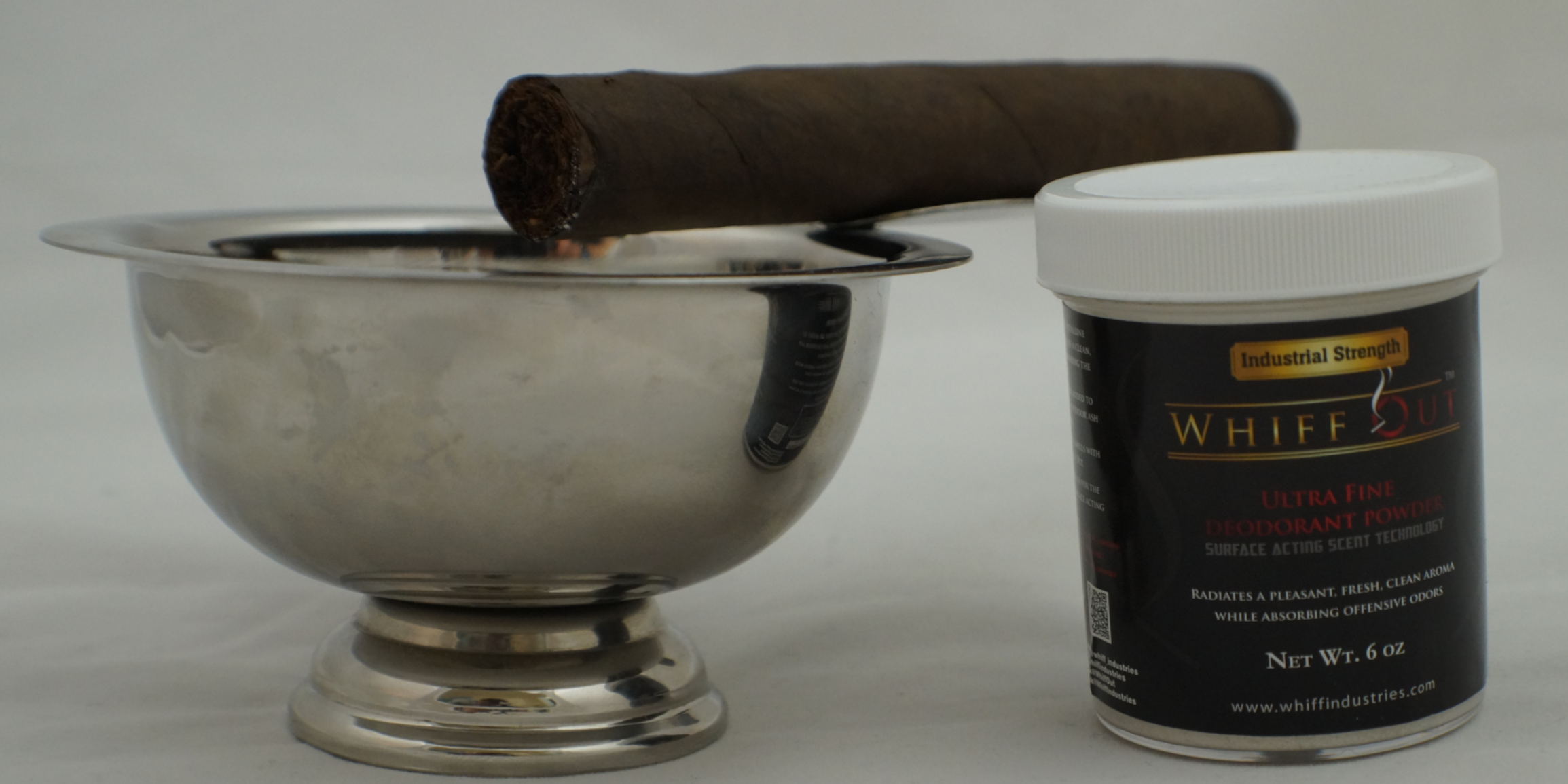 Whiff Out ™ 6 oz jar ashtray deodorizer classic scent Whiff Industries